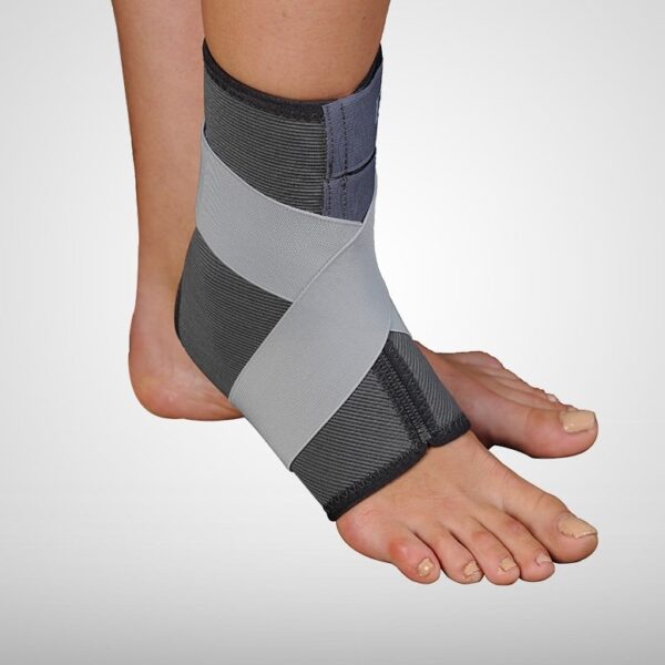 Soutien De Cheville (écarteur) Avec Bandage